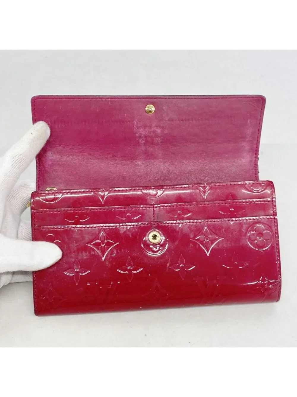 Louis Vuitton Wallet Vernis Portefeuille Sarah Rose Indien
